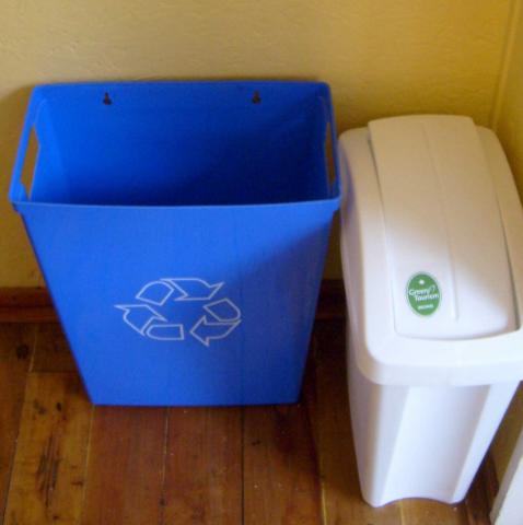 Recycle_bins_in_every_cabin.jpg